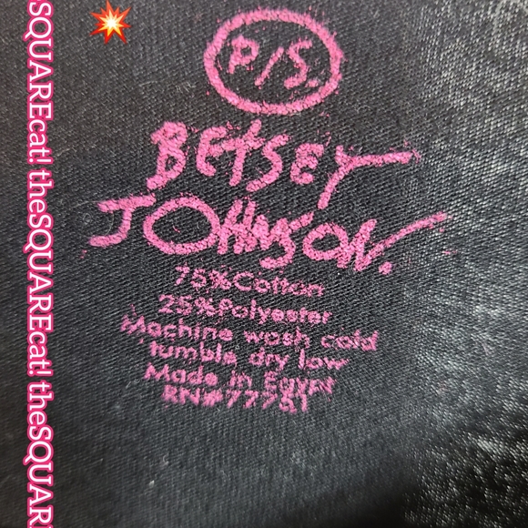 π« WANTED for being BAD!π₯Reward! Betsey Johnson graphic art 3/4 sleeves t-shirt - Picture 4 of 7
